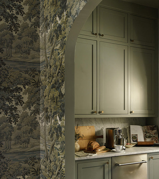 Kitchen & Dining