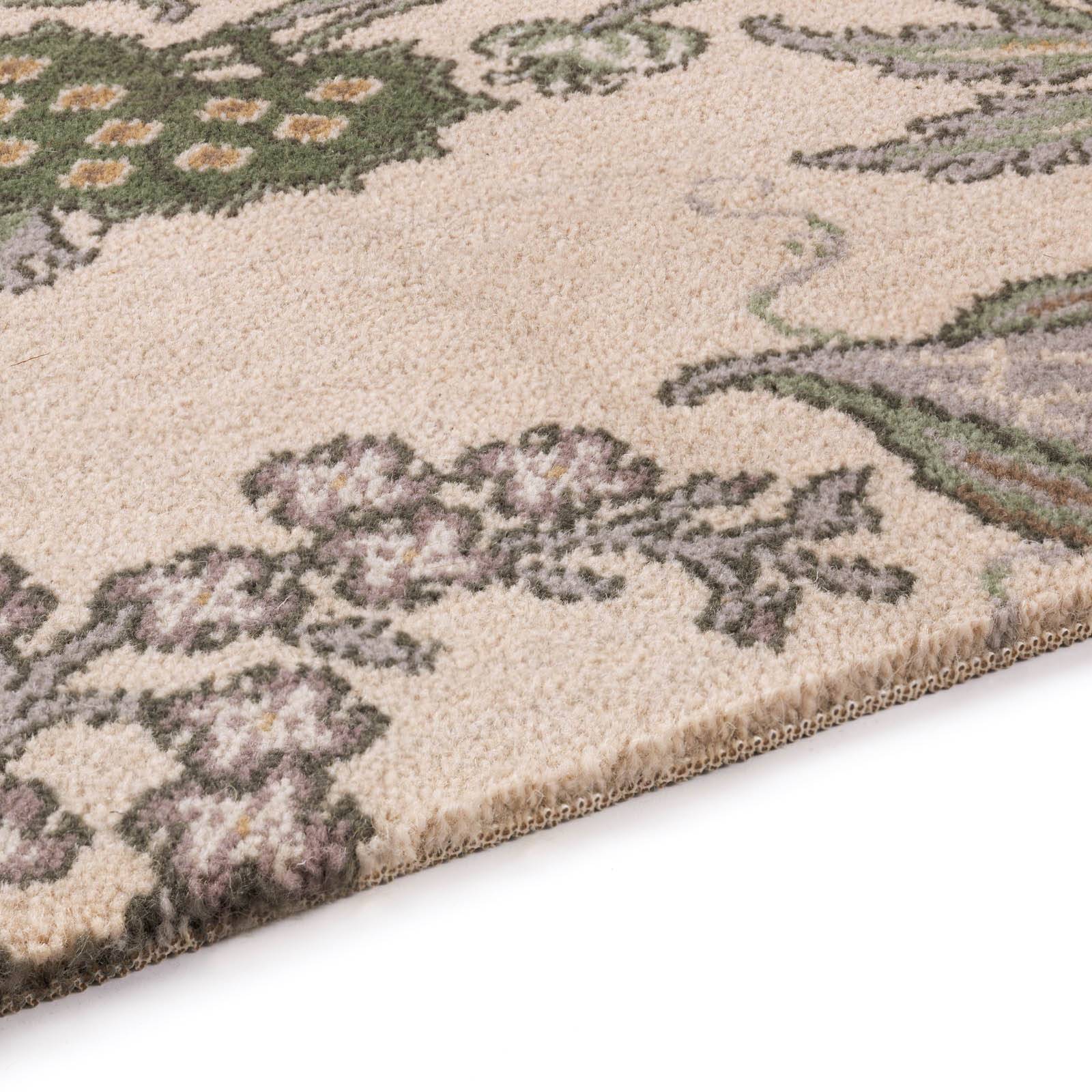 a close up of a rug