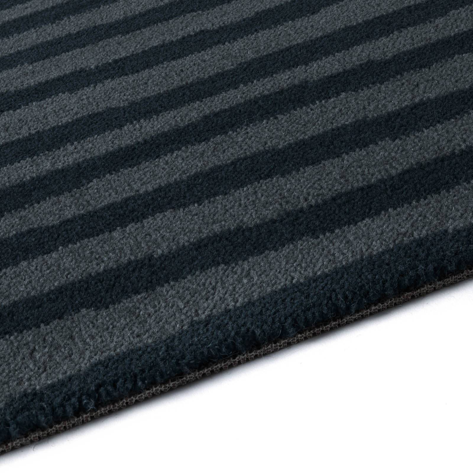 a close up of a carpet