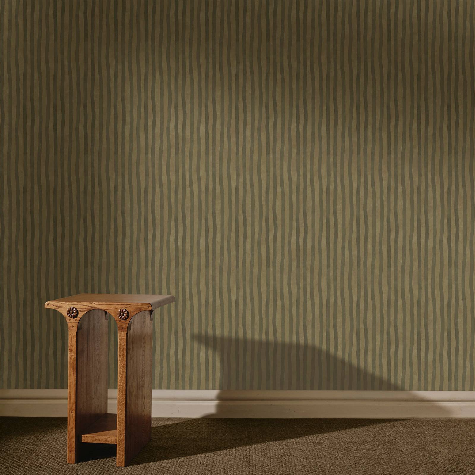 ARTIST'S STRIPE Wallpaper - Moss & Carex